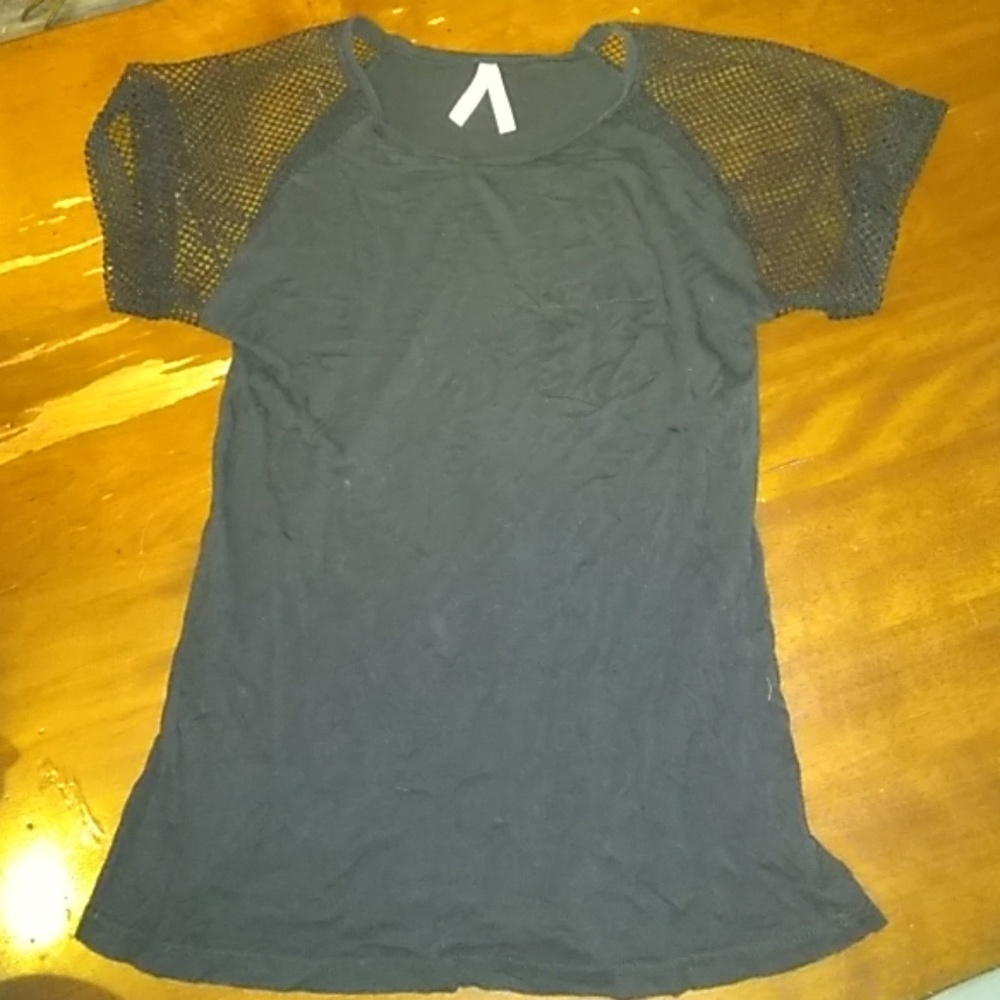Tea shirt
